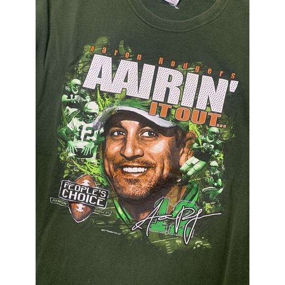 Aaron Rodgers Fanatics Only Graphic T-Shirt “AAIRIN’ IT OUT…” NFL Football XL - Picture 2 of 8